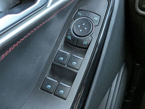 Certified 2023 Ford Explorer ST-Line w/ Class IV Trailer Tow Package image 29