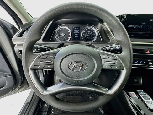 Used 2023 Hyundai Sonata SEL FWD image 11