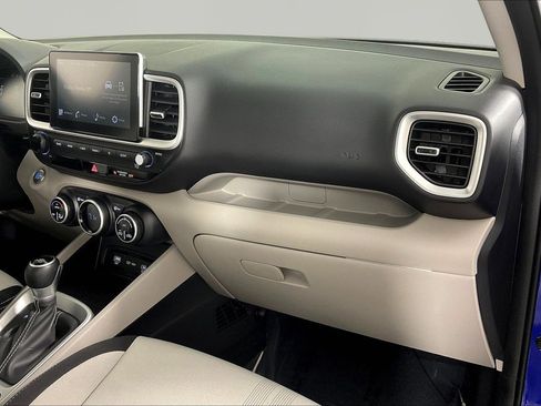 Certified 2026 Hyundai Venue SEL FWD image 24