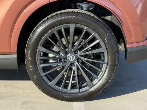 New 2026 Lexus RX 350 FWD image 16