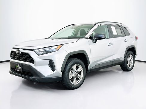 Used 2025 Toyota RAV4 LE image 3