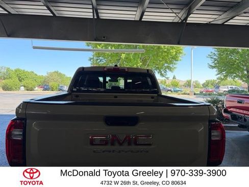 Used 2023 GMC Canyon AT4 w/ AT4 Premium Package AWD/4WD image 6