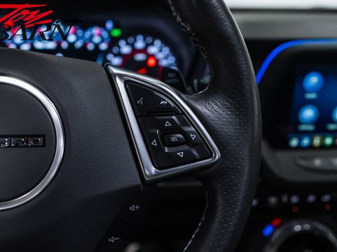 Used 2019 Chevrolet Camaro SS RWD image 34