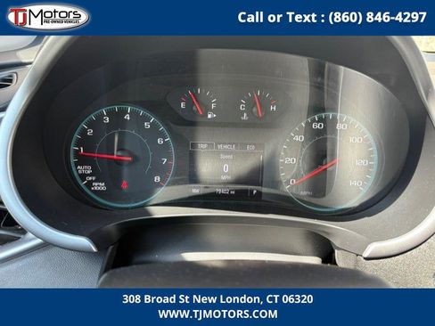 Used 2022 Chevrolet Malibu LT FWD image 17