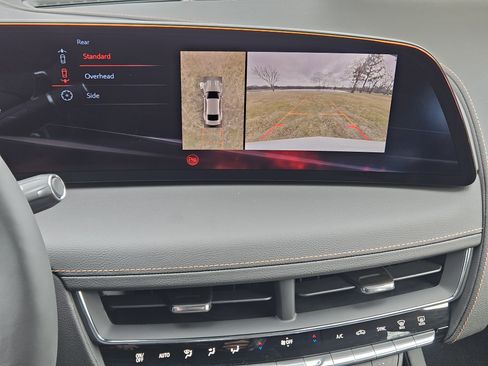 New 2026 Cadillac CT5 V image 13