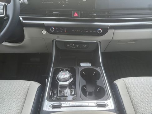 New 2026 Kia Carnival SX Prestige image 11