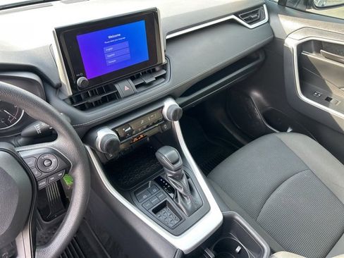 Used 2025 Toyota RAV4 LE image 30