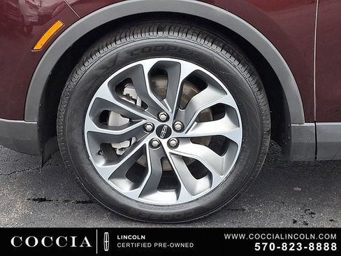 Certified 2023 Lincoln Nautilus Reserve AWD/4WD image 8