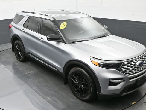 Used 2020 Ford Explorer Platinum w/ Premium Technology Package image 33