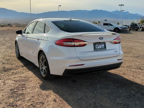 Used 2020 Ford Fusion Titanium image 6