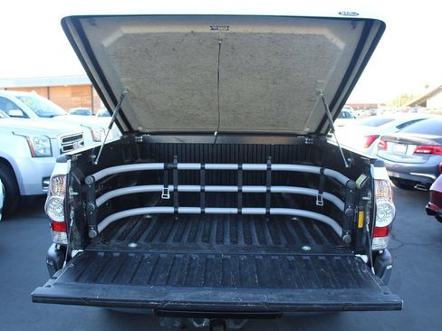 Used 2009 Toyota Tacoma PreRunner RWD image 15