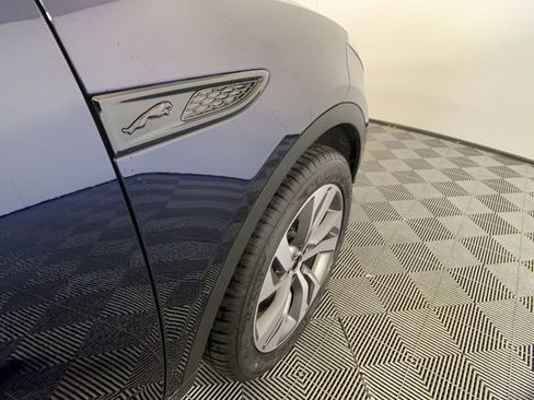 Certified 2024 Jaguar E-PACE R-Dynamic SE image 38