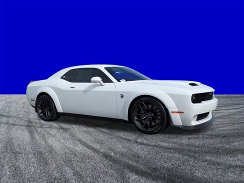 Used 2019 Dodge Challenger SRT Hellcat Redeye RWD image 2