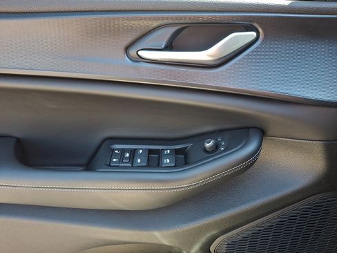 Used 2024 Jeep Grand Cherokee L Laredo w/ Luxury Tech Group I image 13