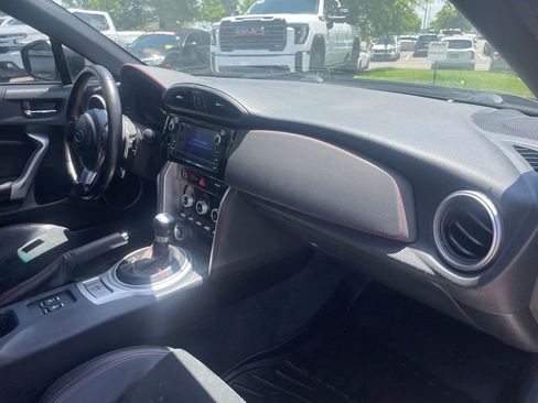 Used 2020 Subaru BRZ Limited RWD image 29