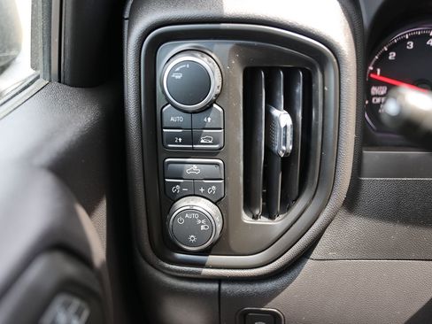 Used 2023 Chevrolet Silverado 1500 Custom AWD/4WD image 36
