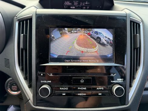 Used 2023 Subaru Crosstrek 2.0i Premium AWD/4WD image 31