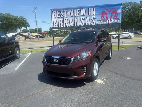 Used 2020 Kia Sorento LX FWD image 1
