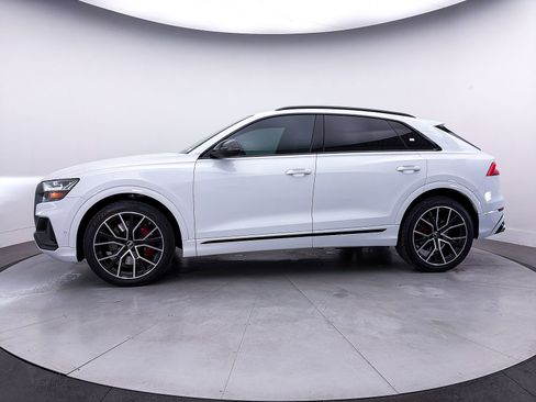 Used 2023 Audi SQ8 Prestige AWD/4WD image 42