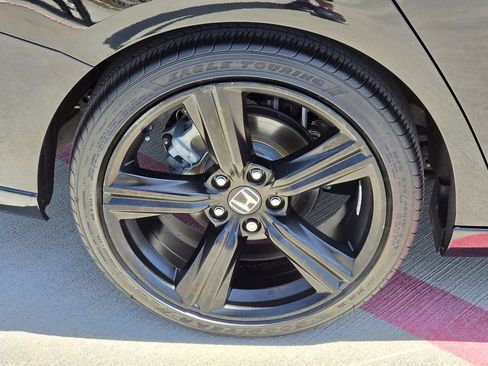 Certified 2025 Honda Accord Sport image 10