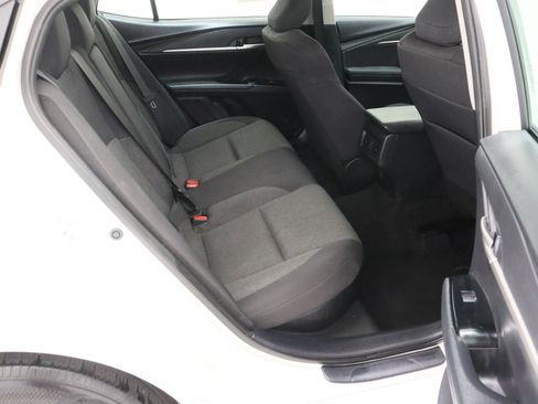 Used 2025 Toyota Camry LE FWD image 34