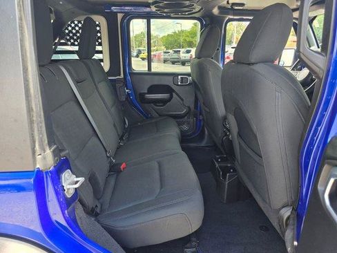 Used 2019 Jeep Wrangler Unlimited Sport S AWD/4WD image 19