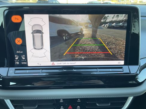 New 2026 Volkswagen Atlas Peak Edition AWD/4WD image 20