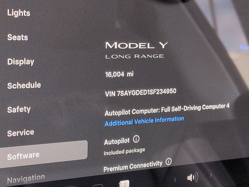 Used 2025 Tesla Model Y Long Range image 14