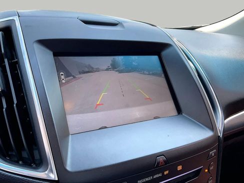 Used 2015 Ford Edge Titanium w/ Equipment Group 302A FWD image 27