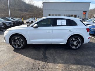 Used 2021 Audi Q5 e Premium Plus w/ Premium Plus Package video 2
