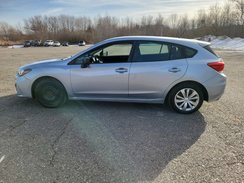 Used 2018 Subaru Impreza 2.0i image 8