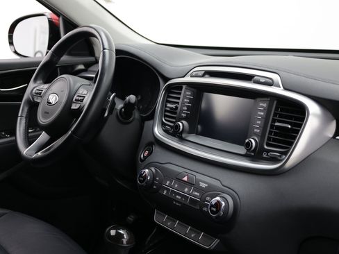 Used 2017 Kia Sorento EX FWD image 37
