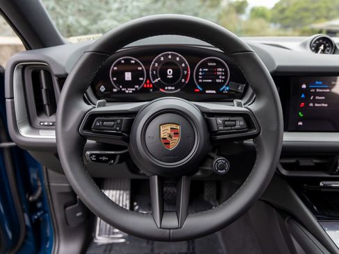 New 2026 Porsche Cayenne Coupe image 28