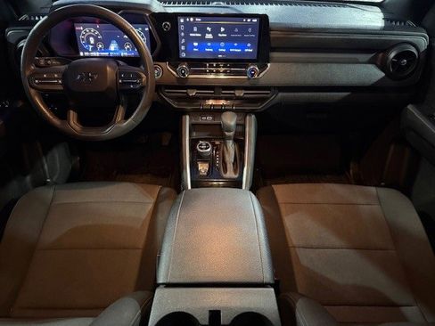 Certified 2024 Chevrolet Colorado Trail Boss w/ Advanced Trailering Package image 17