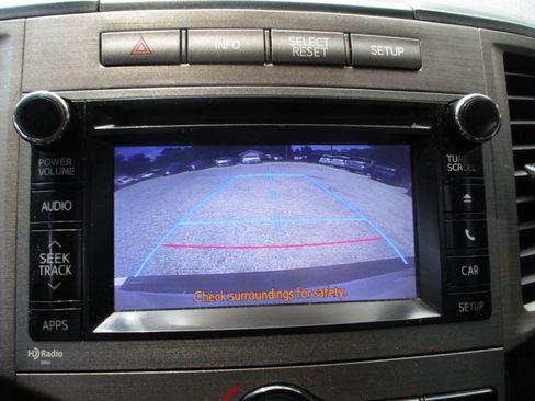 Used 2014 Toyota Venza Limited AWD/4WD image 10