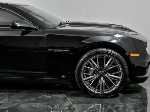 Used 2010 Chevrolet Camaro SS image 12