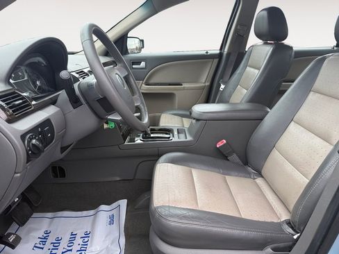 Used 2009 Mercury Sable Premier image 9