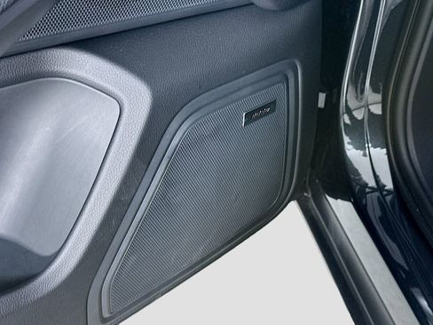 Certified 2026 Porsche Macan AWD/4WD image 20