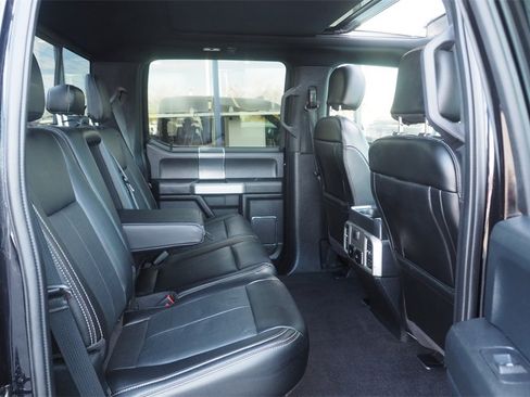 Used 2020 Ford F150 Lariat image 27