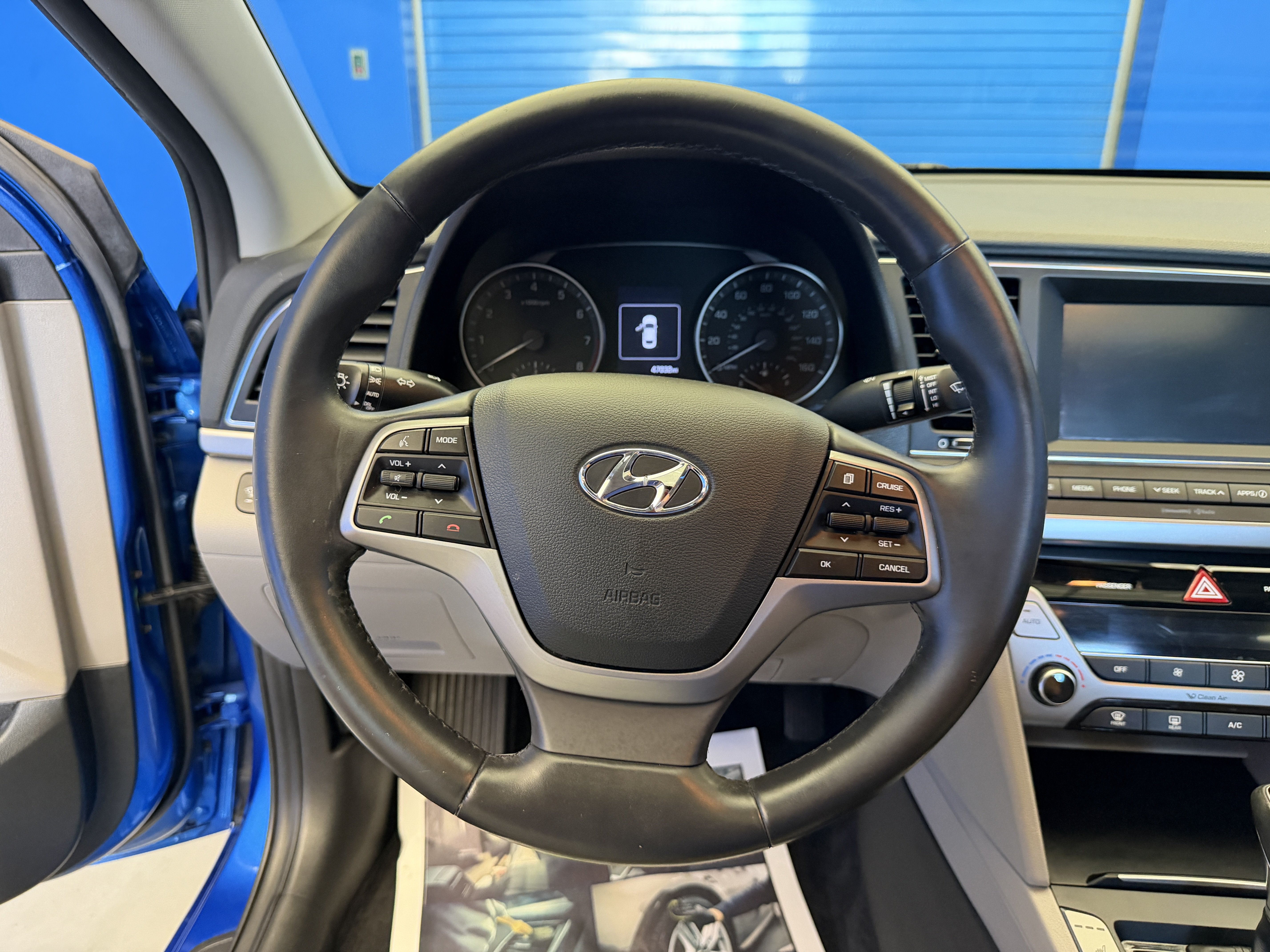 Used 2018 Hyundai Elantra Value Edition w/ Cargo Package FWD image 13