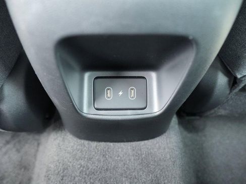 New 2026 Hyundai Elantra Limited image 17