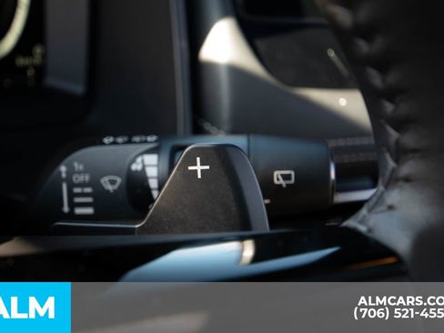 Used 2024 Nissan Rogue Platinum w/ Platinum Premium Package image 27