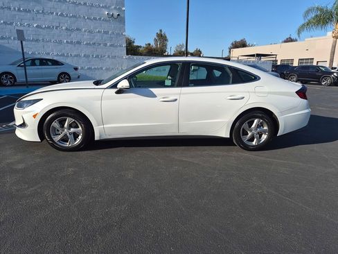 Used 2022 Hyundai Sonata SE FWD image 4