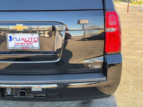 Used 2020 Chevrolet Suburban LT image 91