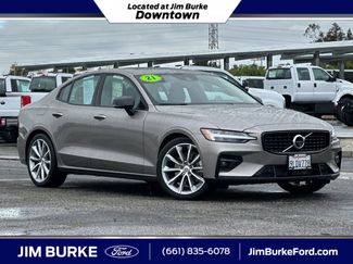 Used 2021 Volvo S60 T5 Momentum w/ Advanced Package video 1
