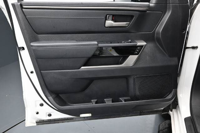 Used 2023 Toyota Tundra Limited AWD/4WD image 19