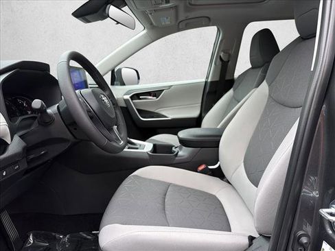 New 2025 Toyota RAV4 XLE image 11
