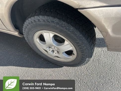 Used 2002 Mercedes-Benz ML 320 4MATIC image 9