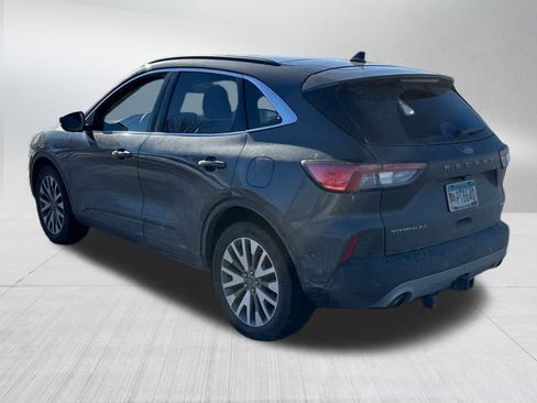 Used 2020 Ford Escape Titanium image 8