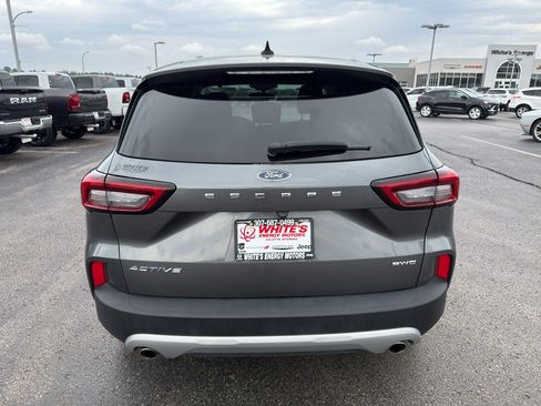 Used 2025 Ford Escape Active AWD/4WD image 6